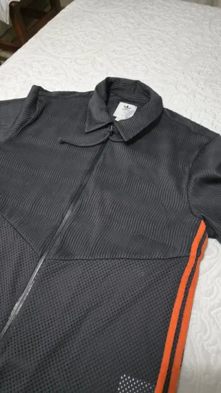 Camisa Adidas Oversize Negra Talla S