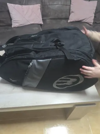 Paletero Bullpadel Negro