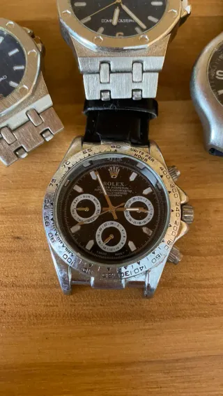 Reloj varias marcas desconozco si funcionamiento