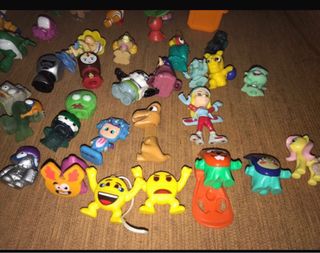 Lote Figuras Patrulla Canina, Shopkings, Pokémon