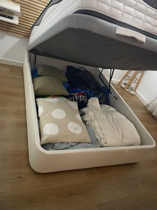 Colchón Viscoelástico 135cm + Canapé