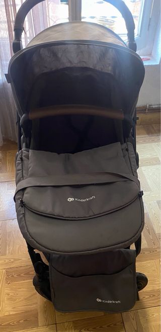 Carrito de bebé Kinderkraft gris