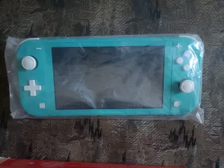 Nintendo Switch Lite Azul + Pokémon Escarlata