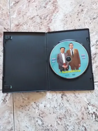 1 DVD Los Autonómicos