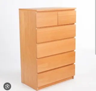 Cajonera Ikea Malm marrón con luz LED