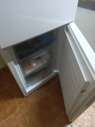 Nevera Telefunken blanca