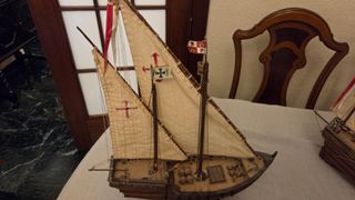 Maquetas en madera de las 3 Carabelas de Colón
