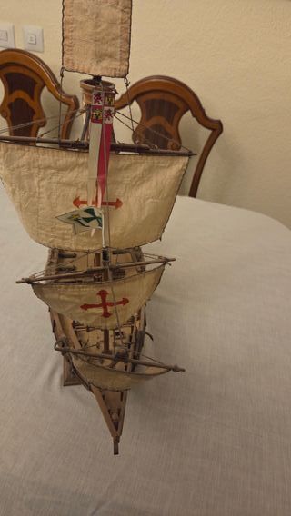 Maquetas en madera de las 3 Carabelas de Colón