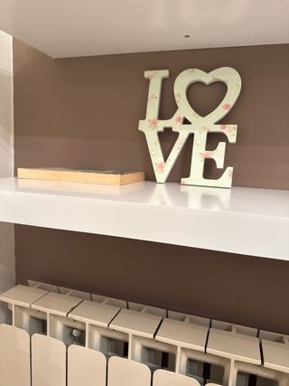 Decoración LOVE madera floral