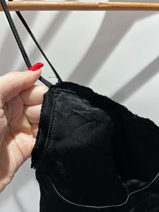 Top negro Zara tirantes, super diferente