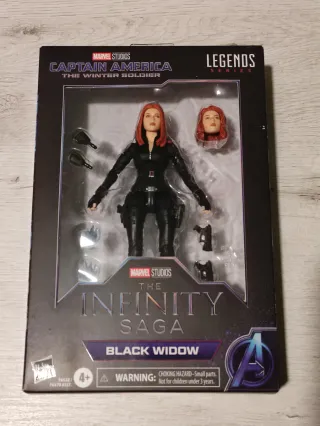 Figura Black Widow Marvel Legends Capitán América.