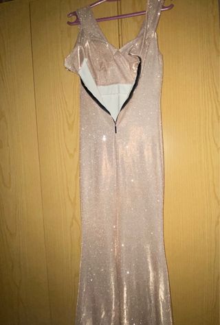 Vestido largo brillante con cremallera