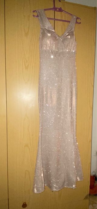 Vestido largo brillante con cremallera