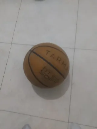 Balón de Baloncesto Tarmak BT100 Soft
