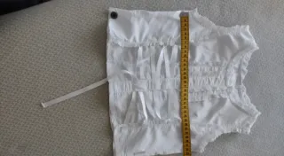 Blusa blanca niña 6-7 años.