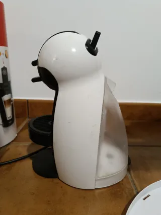 Cafetera Dolce Gusto Blanca