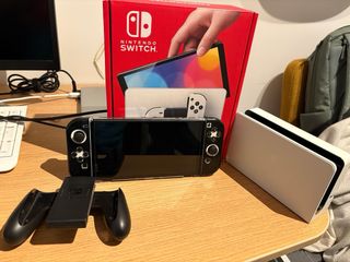 Nintendo Switch OLED 64GB + Accesorios