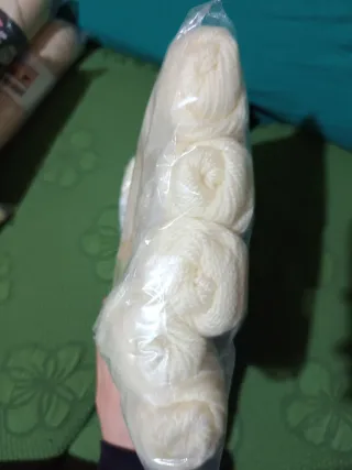 Gomitoli lana alpaca color panna