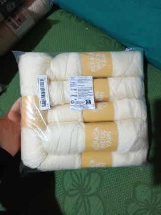 Gomitoli lana alpaca color panna