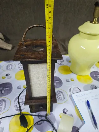 Lámpara de mesa estilo asiático