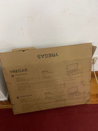 Cocina de gas YREGAS blanca