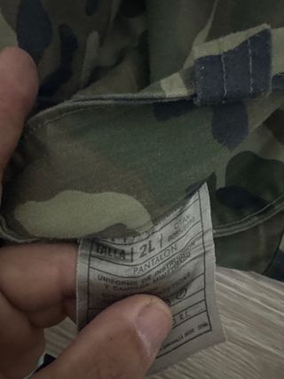 Pantalón militar camuflaje