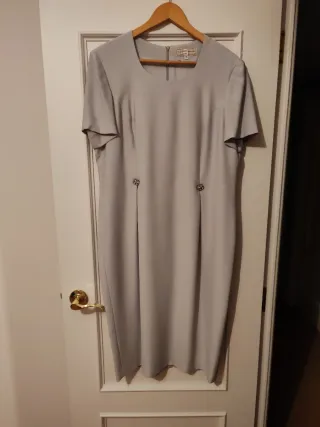 Conjunto Blazer y Vestido manga corta en plata