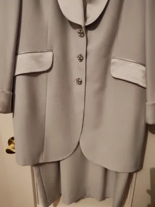 Conjunto Blazer y Vestido manga corta en plata