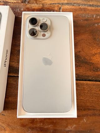 iPhone 15 Pro Max Plata 256GB