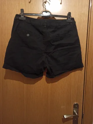 Pantalón corto negro
