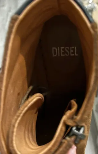 Botines Diesel Marrones con Tacón de Cuña