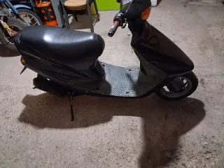 Yamaha Axis Scooter