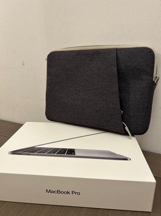 MacBook Pro 13 Apple Plata/Gris Espacial