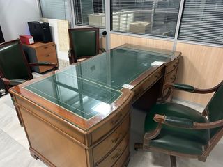 Mesa de despacho inglesa antigua de madera