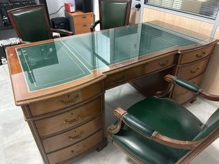 Mesa de despacho inglesa antigua de madera