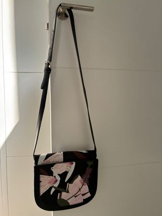 Bolso Adolfo Dominguez estampado floral