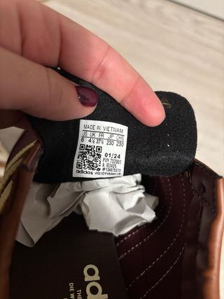 Adidas Marrón y Amarillo