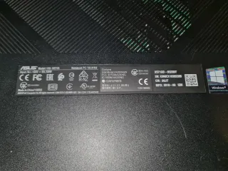 Ordenador portátil Asus X571GD.