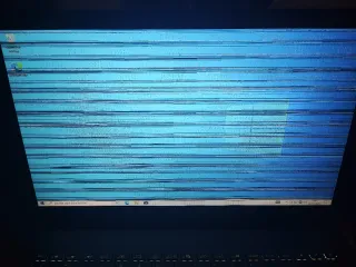 Ordenador portátil Asus X571GD.