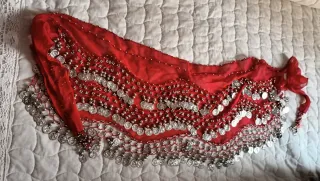 Conjunto Danza Vientre Rojo con Monedas