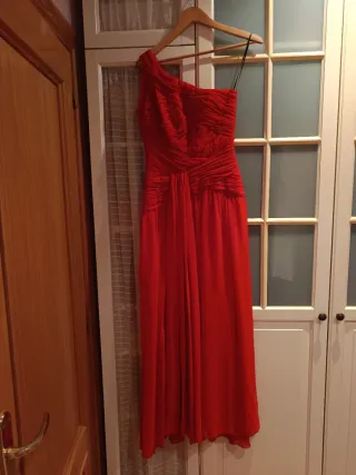 Vestido fiesta rojo asimétrico