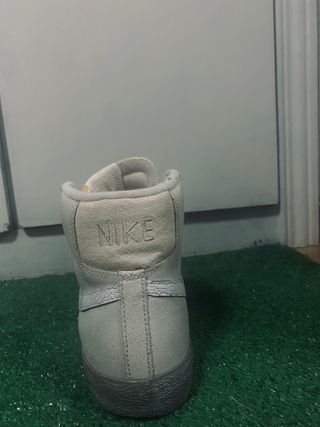 Nike Blazer Mid Vintage Beige