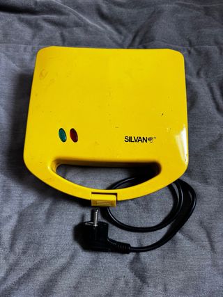 Tostadora Silvan Amarilla