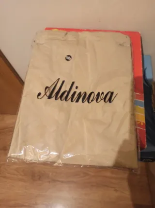 Camiseta Aldinova manga larga cuello vuelto M/38