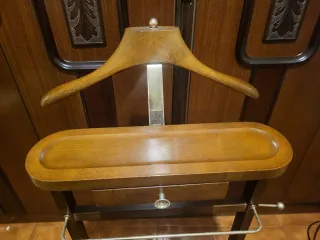 Galan de noche de madera