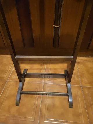 Galan de noche de madera