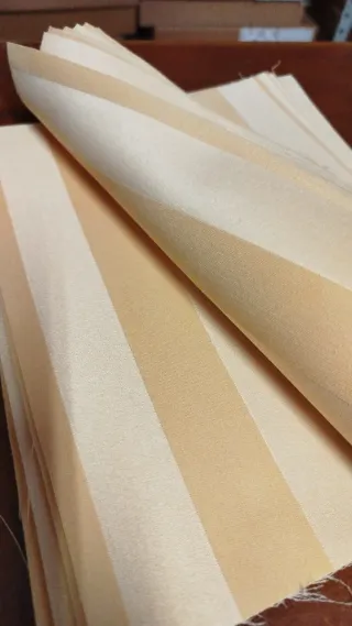 100 pezzi stoffa gialla 18x25