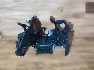 Tapa contraescudo Honda ADV 350
