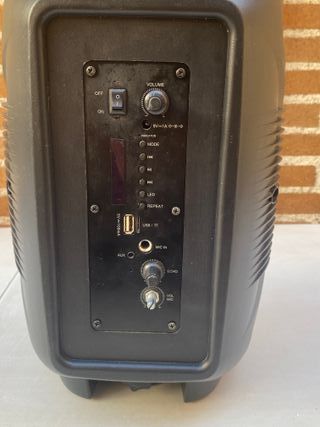 Altavoz Portatil Bluetooth y Batería Parlante