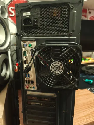 Torre Gaming URANO TX 850W